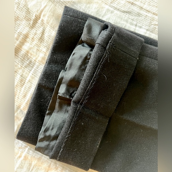 Chanel Wool and Cashmere Black Pants. EUR Size 34 - US Size 2. - Picture 10 of 13